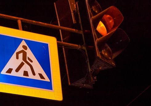 Xəzər rayonunda 34 yaşlı kişini avtomobil vurub