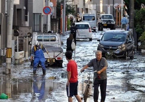 Yaponiyada qasırğa nəticəsində 40-dan çox insan xəsarət alıb