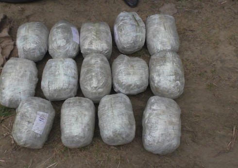 Yardımlıda saxlanılan şəxslərdən 14 kiloqram marixuana aşkarlanıb