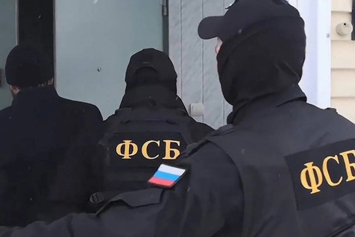 Yekaterinburq hadisəsinin şahidi: Məni yerə uzadaraq təpiklədilər