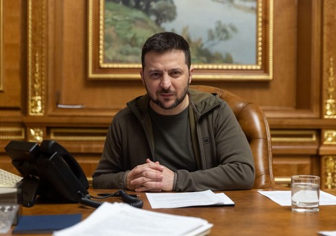 Zelenski bu gün İsveçrəyə gedəcək