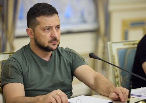 Zelenski Qərb ölkələrini Ukraynanı NATO-ya qəbul etməyə çağırıb