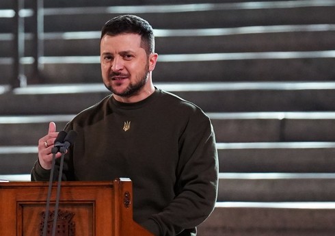 Zelenski əsas diqqətin Baxmut istiqamətinin gücləndirilməsinə yönəldiyini bildirib