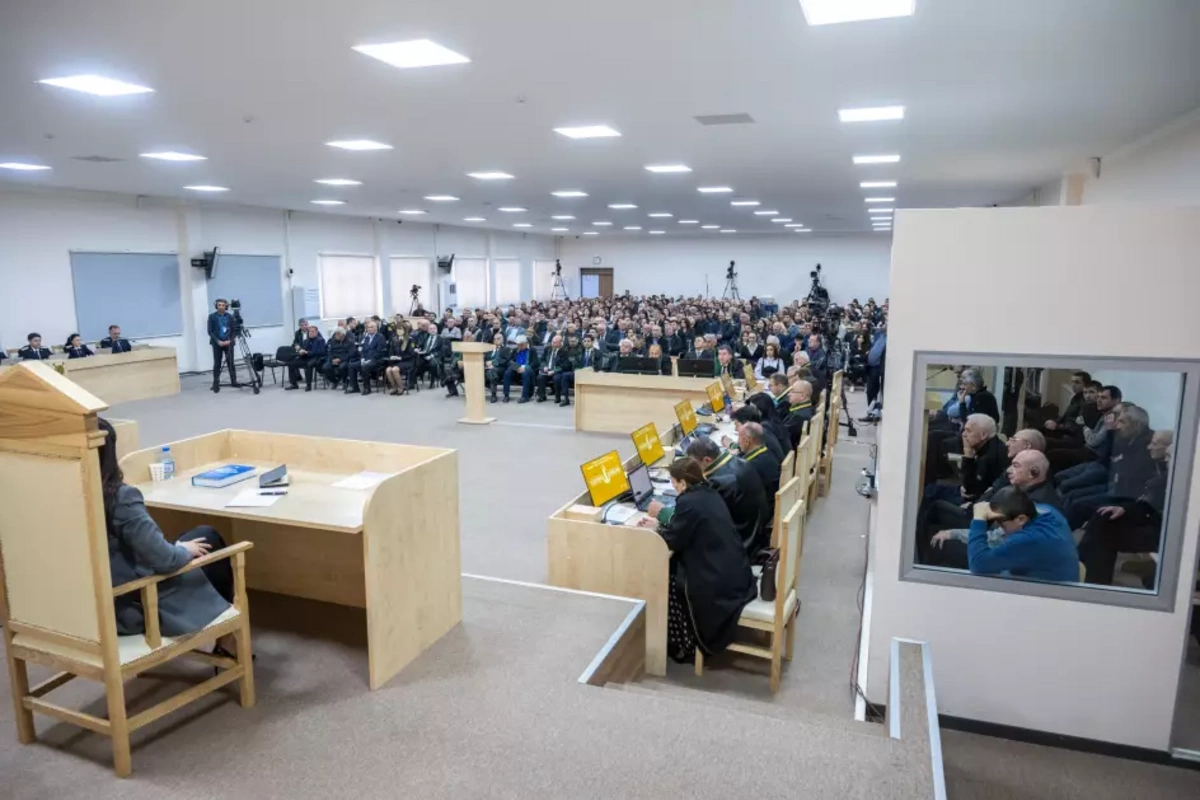 Zərərçəkmiş şəxs Şuşanın işğalı günündən danışıb: Həmin vaxt bombalar yağış kimi yağırdı Zərərçəkmiş şəxs Şuşanın işğalı günündən danışıb: Həmin vaxt bombalar yağış kimi yağırdı