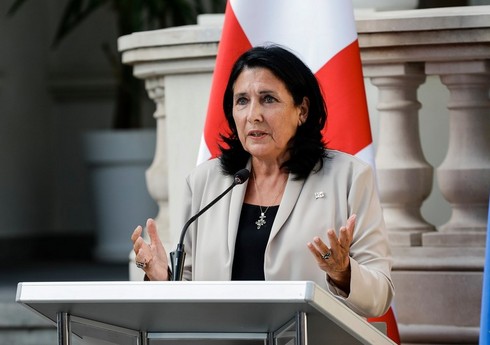 Zurabişvili: “Saakaşvilinin əfvi mənim ixtiyarımdadır, vəziyyətini diqqətlə izləyirik”